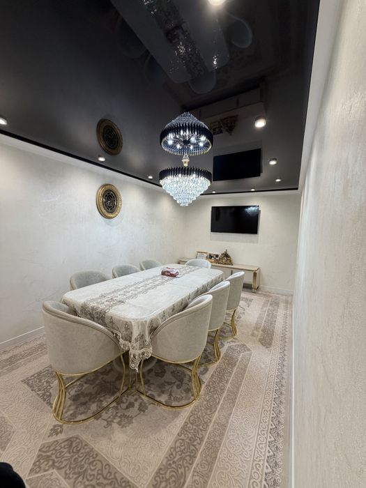 Согдиана Парижни оркасида 5 этажлик домни 3 этажи сотилади евро ремонт