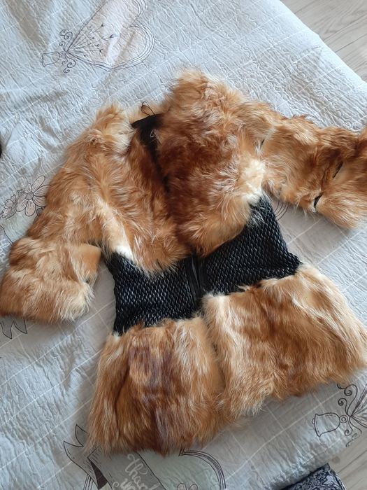 Продаётся женская жилетка