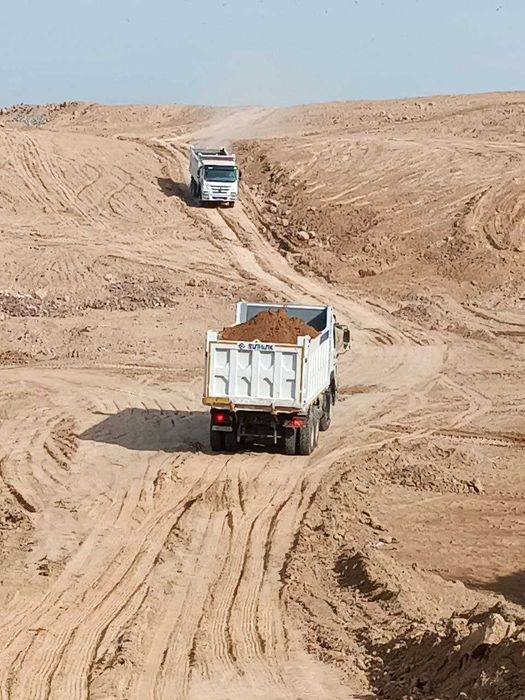 Услуги погрузчика, экскаватора, бульдозера, водовоза, самосвала