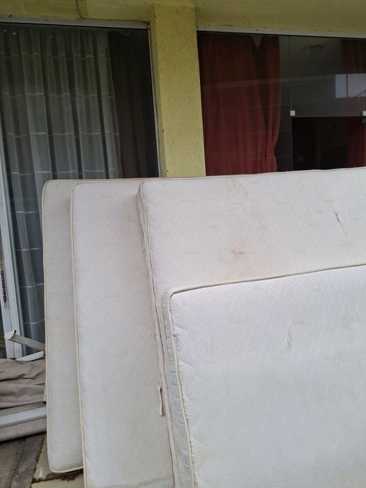 Матраци в добро състояние 200/180; 200/120