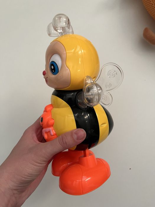 Музыкальная пчелка