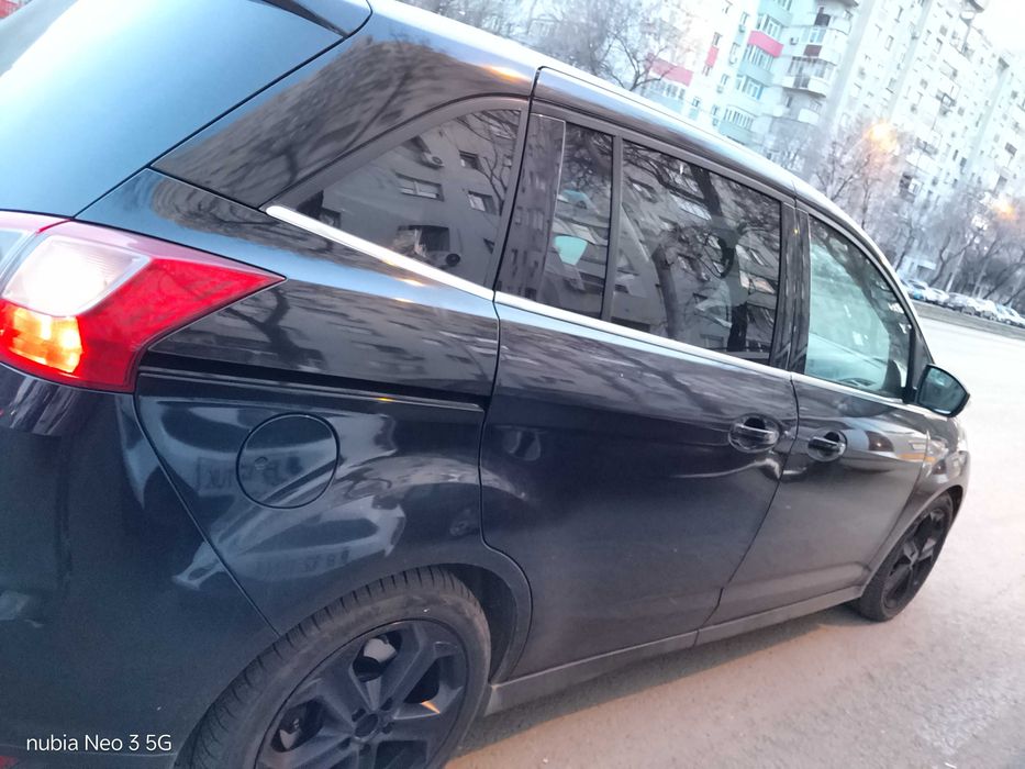 Ford Grand CMAX 2012