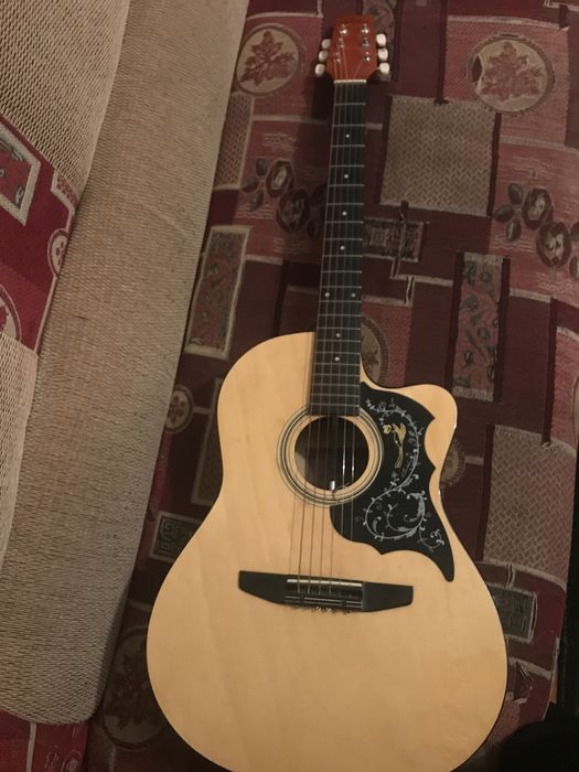 Гитара сатылады  жағдайы жақсы