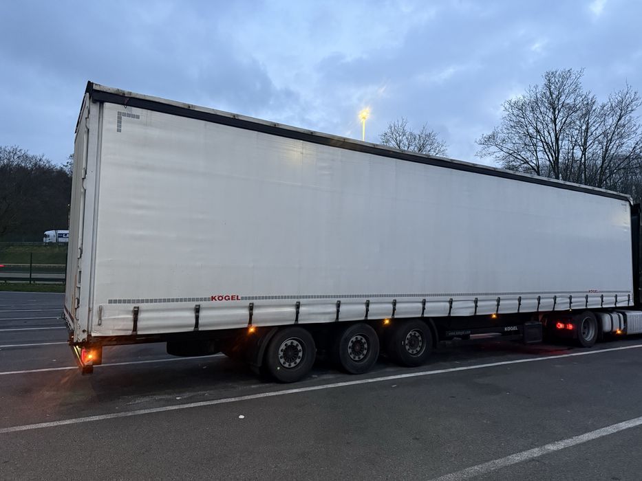 Semiremorca Kogel , mega coil mulde , axa liftanta , tavan liftabil