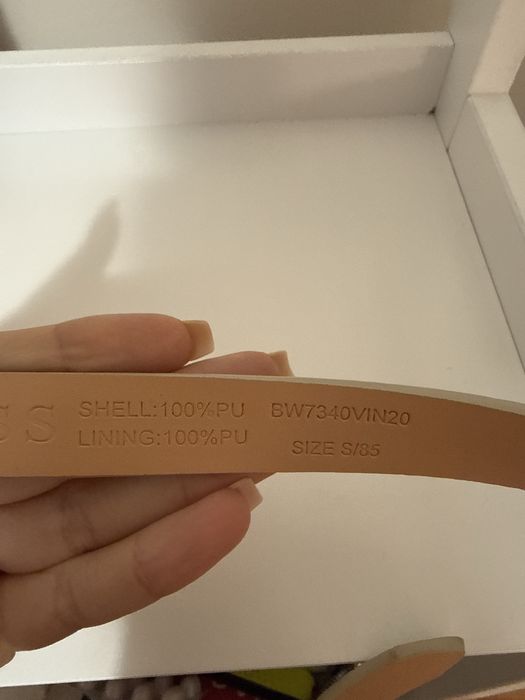 Кожен колан Guess бежово-розов