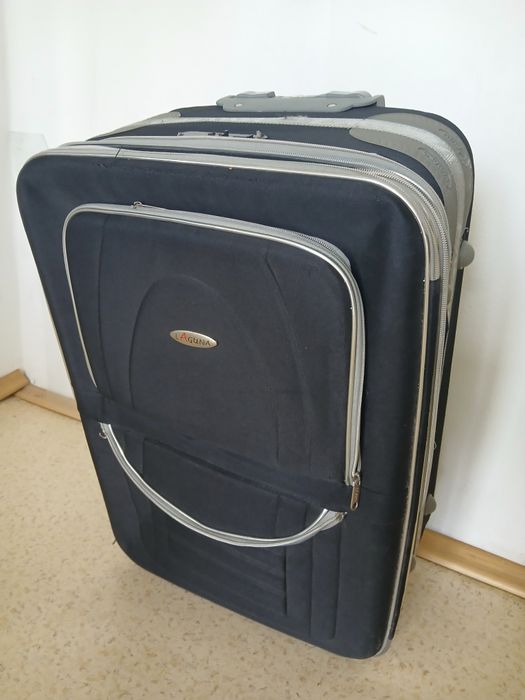 Куфар на колелца / Suitcase