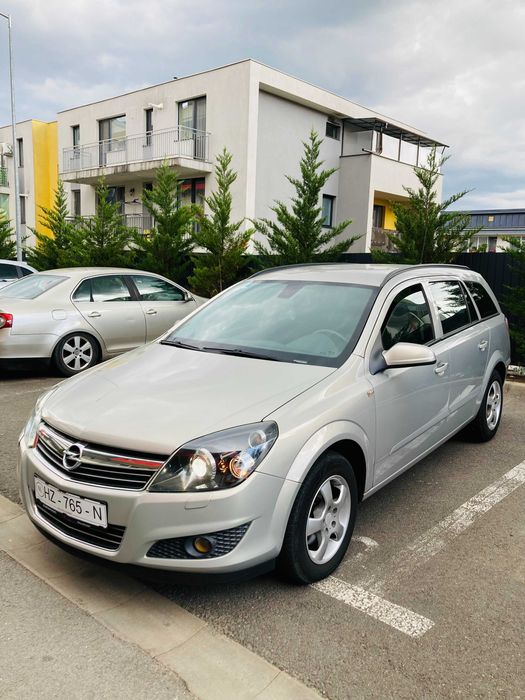 Opel Astra 2009 1.6 benzina clima xenon full electric
