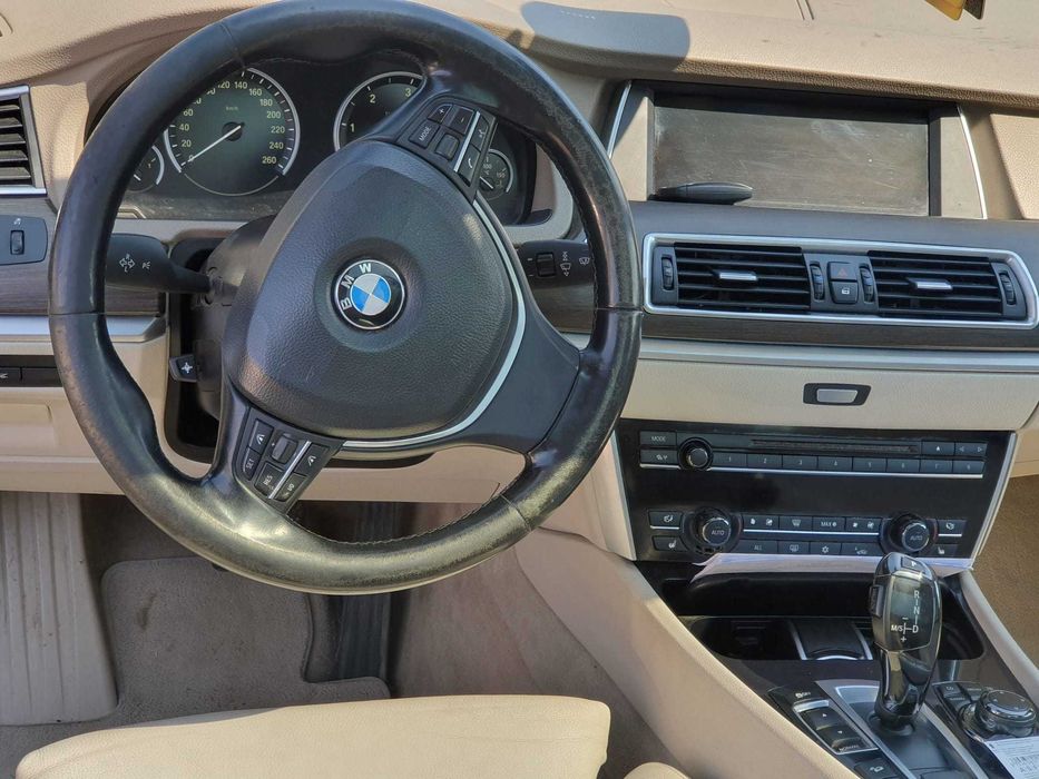 Dezmembrez BMW S5 GT F07 3.0 Diesel xDrive Euro 5 Automatic 2010–2017