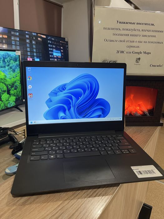 Офисный ноутбук HP Laptop Athlon Gold