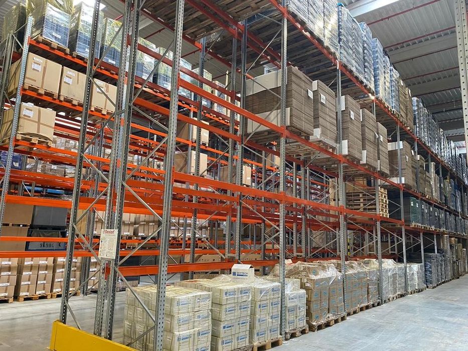 Rafturi metalice compuse din  Tranverse și picioare H