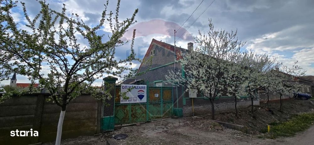 Casă cu potențial, aproape de centru – Socodor, jud. Arad