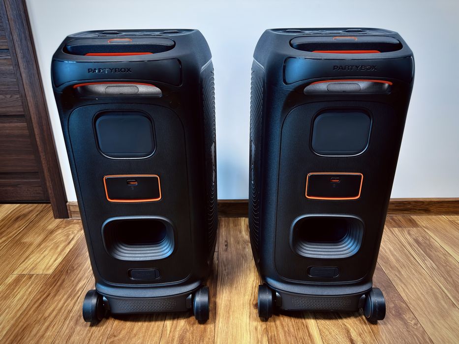 2 броя JBL Partybox 320