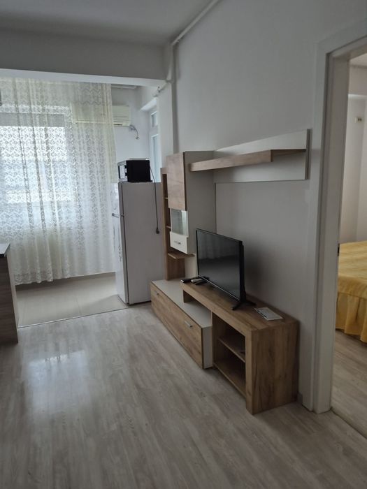 PROPRIETAR - Vand apartament 2 camere , centrala term ica ,Chiajna
