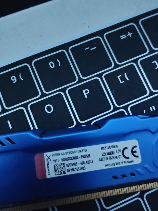 Memorie RAM de vânzare