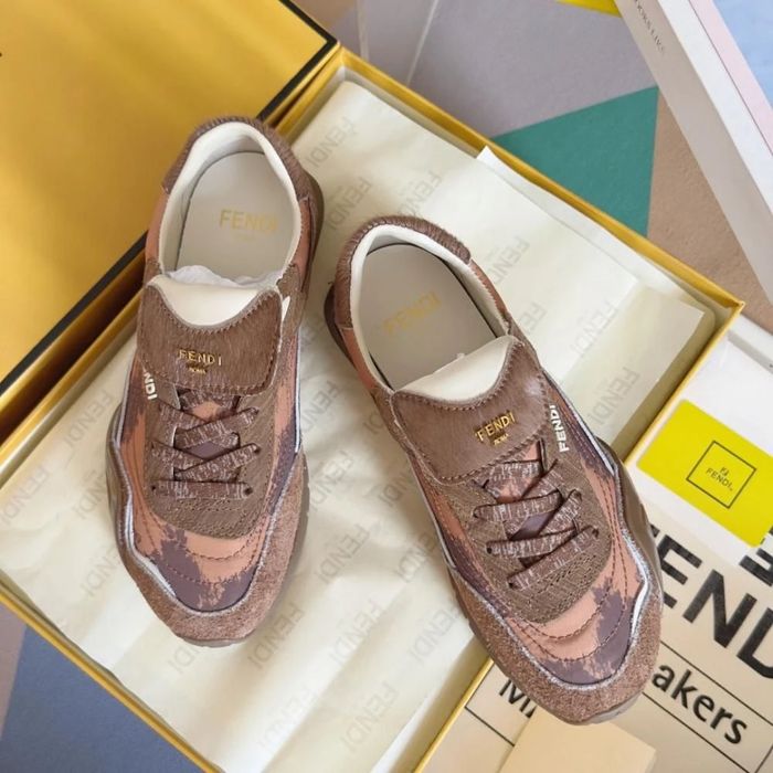 FF Match Runner "Beige Pink"