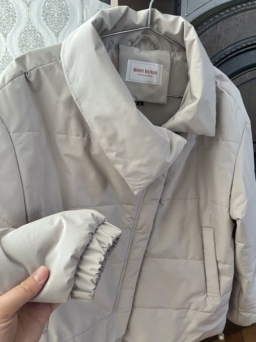 Продам новую куртку