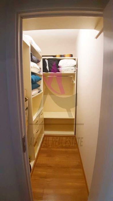 Дава се под наем Тристаен апартамент в Варна, Цветен квартал - 75 кв.м за 650 € - Снимка #4