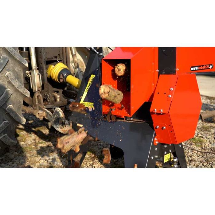 Tocător crengi R-150 dupa tractor