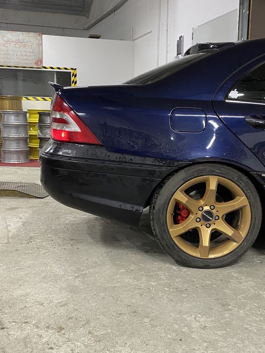 Bara spate AMG Mercedes w203 sedan