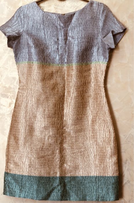 Женская одежда , платья