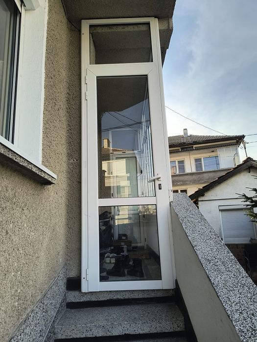 Дограма PVC и алуминиева - 250 евро и 150 евро