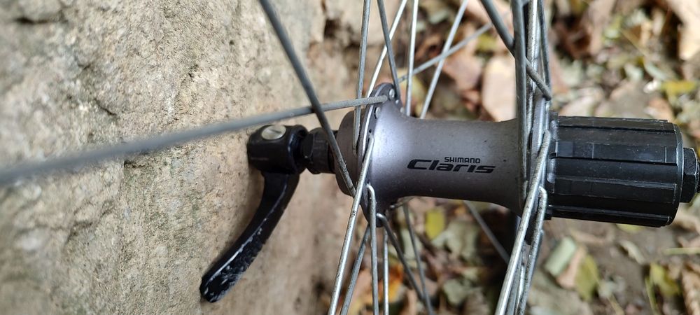 Roti cursiera butuc Shimano Claris
