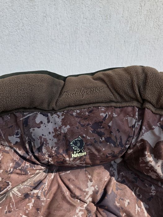 Scaun Nash Indulgente Moon Chair 100*100*40