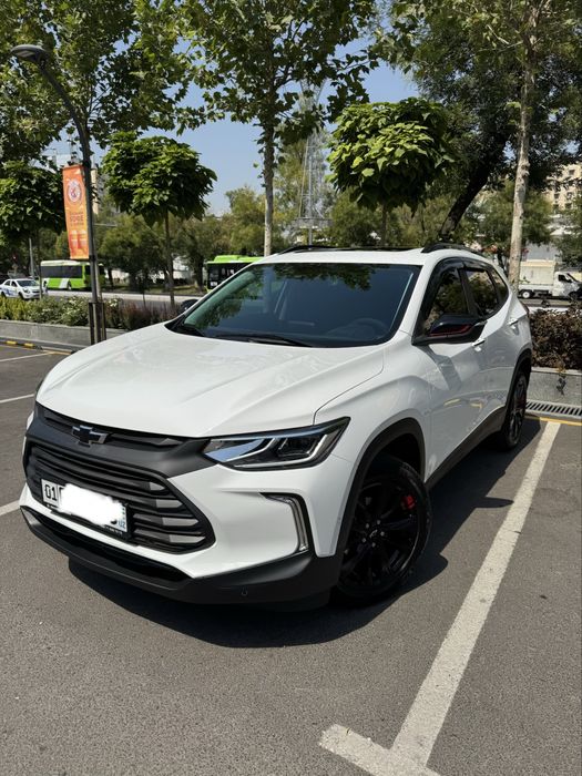 Chevrolet Tracker 2 (2025) RedLine