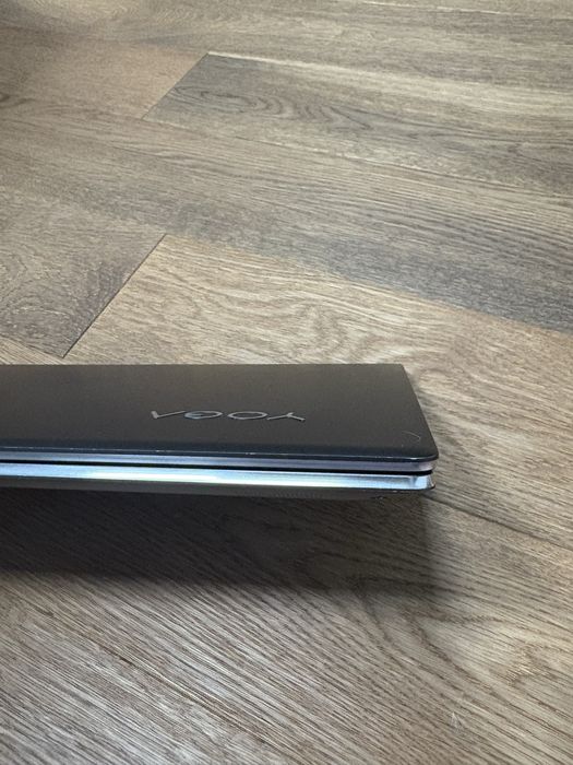 Лаптоп Lenovo Yoga 910 + Yoga mouse - премиум ултрабук, алуминиев