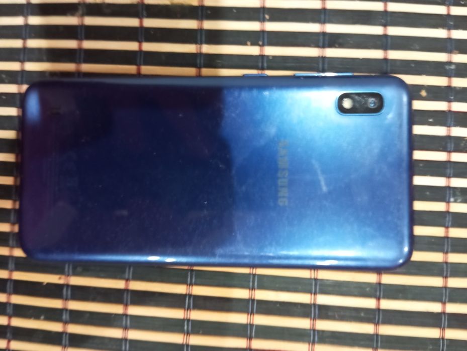 Самсунг А10 почти не е ползван