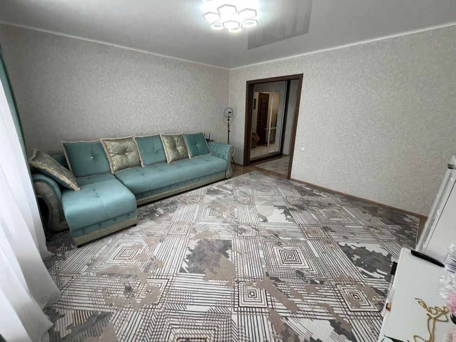 Продается 1 ком квартира р-н Азии.