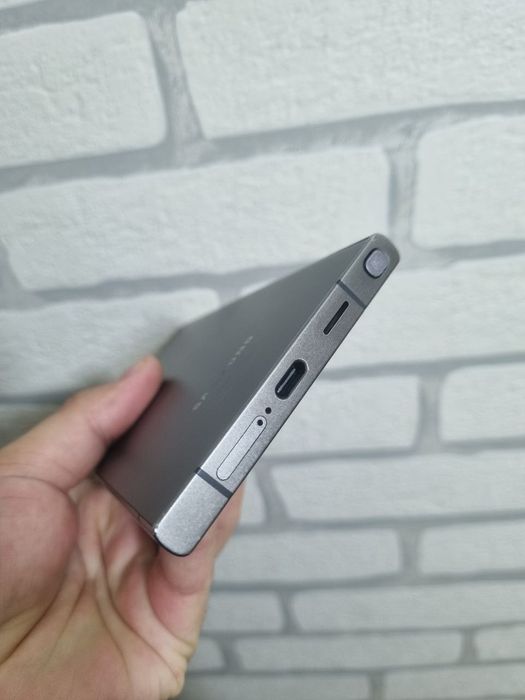 Samsung S 24 Ultra 5G 12/256Gb Vietnam 2 sim