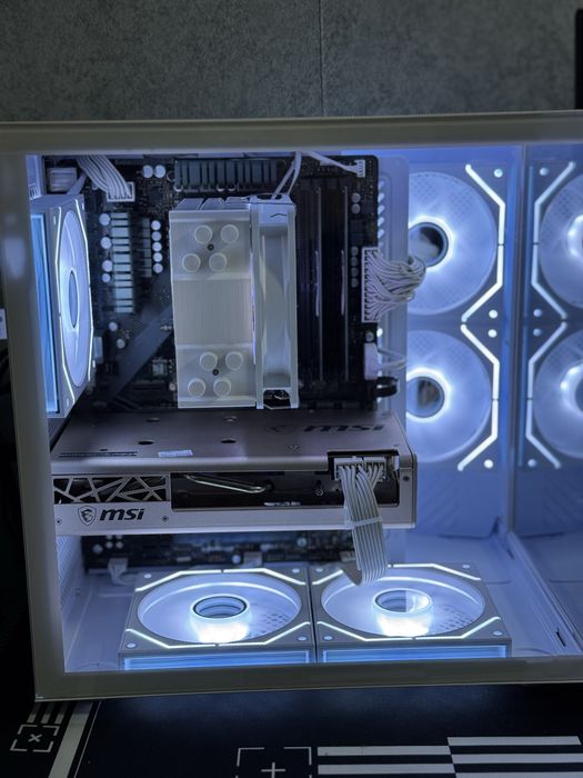 Продам мощный игровой пк.