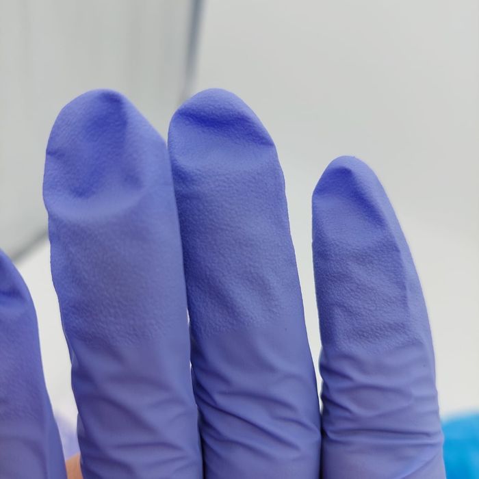 Нитриловые перчатки