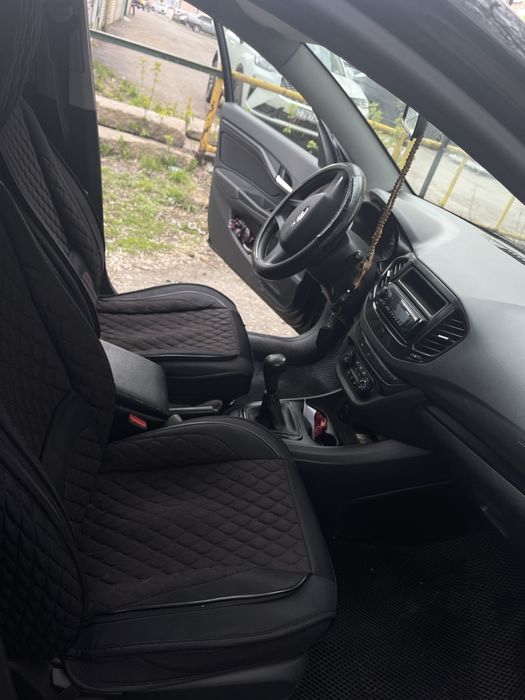 Продам Лада Веста.