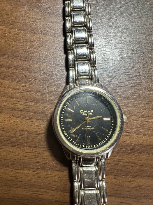 Ж е н с к и е часы OMAX