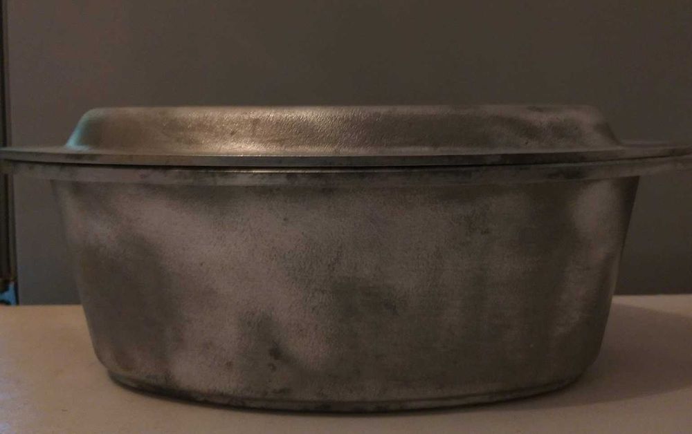 Чугунная Утятница