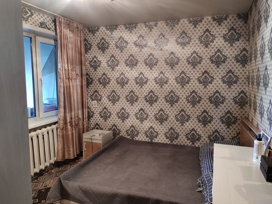 Продам 2 дома в одном дворе