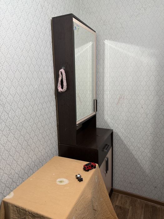 Прихожка шкаф длинный