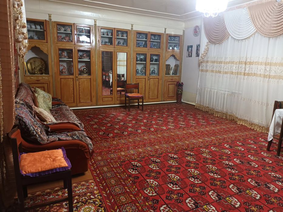 Здается в аренду 3 комнатная квартира