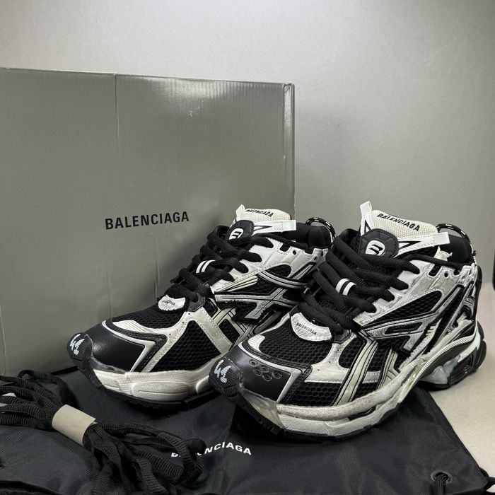 Balenciaga Runners "Black And White" - НОВА НАЛИЧНОСТ!