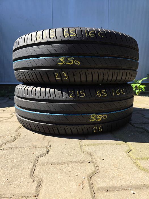 2x 215 65 16c 109/107T Michelin Agilis 3