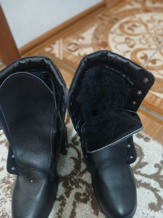 Продам берцы 41 размер
