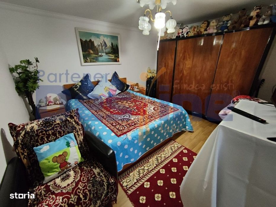 Casa batraneasca modernizata 74 mp + 73 mp anexe teren 585mp