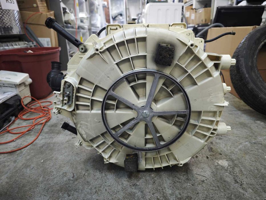 Cuva completa masina de spalat ultra slim Indesit IWUD4105