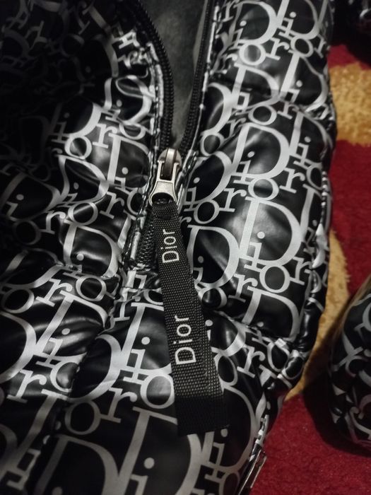 Продам комбинезон,  Состояние отличное!