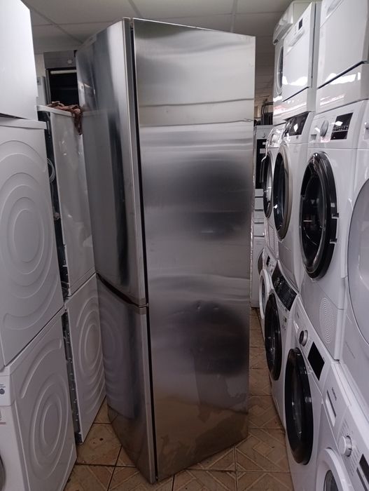 Иноксов комбиниран хладилник с фризер Бош Bosch No Frost с 2 години  ГАРАНЦИЯ!