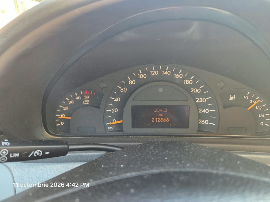 Vind  Mercedes Benz  C180 2,0 benzina Automat