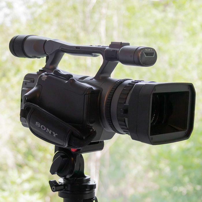 Видеокамера SONY HDR-FX7E