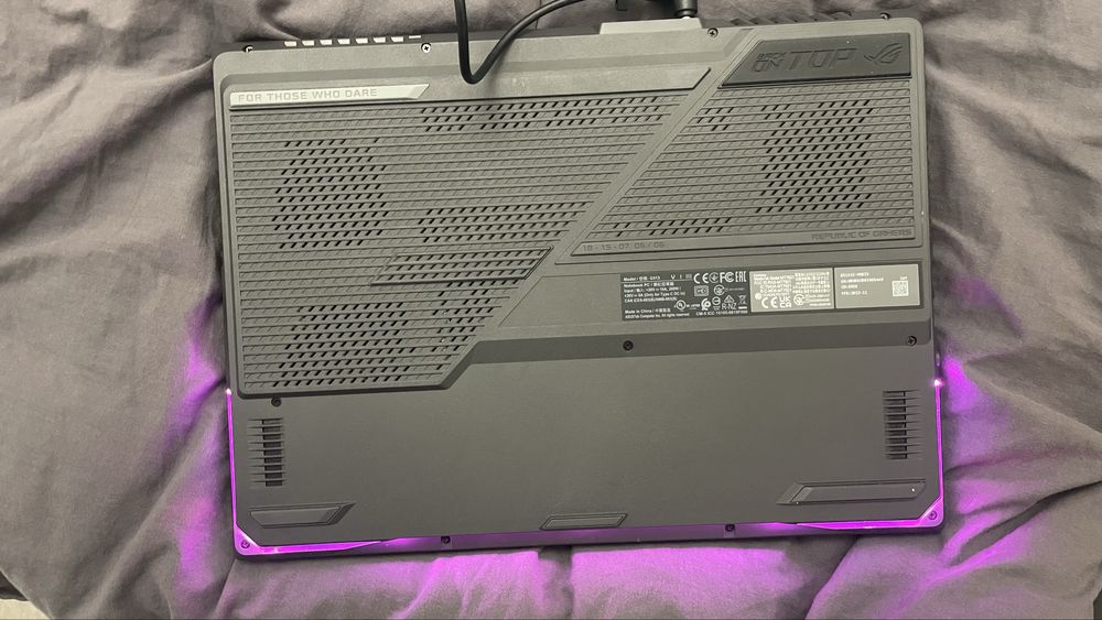 Asus ROG Strix G513IC игровой ноутбук